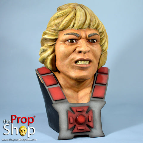 Universal Hero 1:1 Display Bust Pre-Order